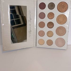 BH Cosmetics x Carli Bybel Palette v.1